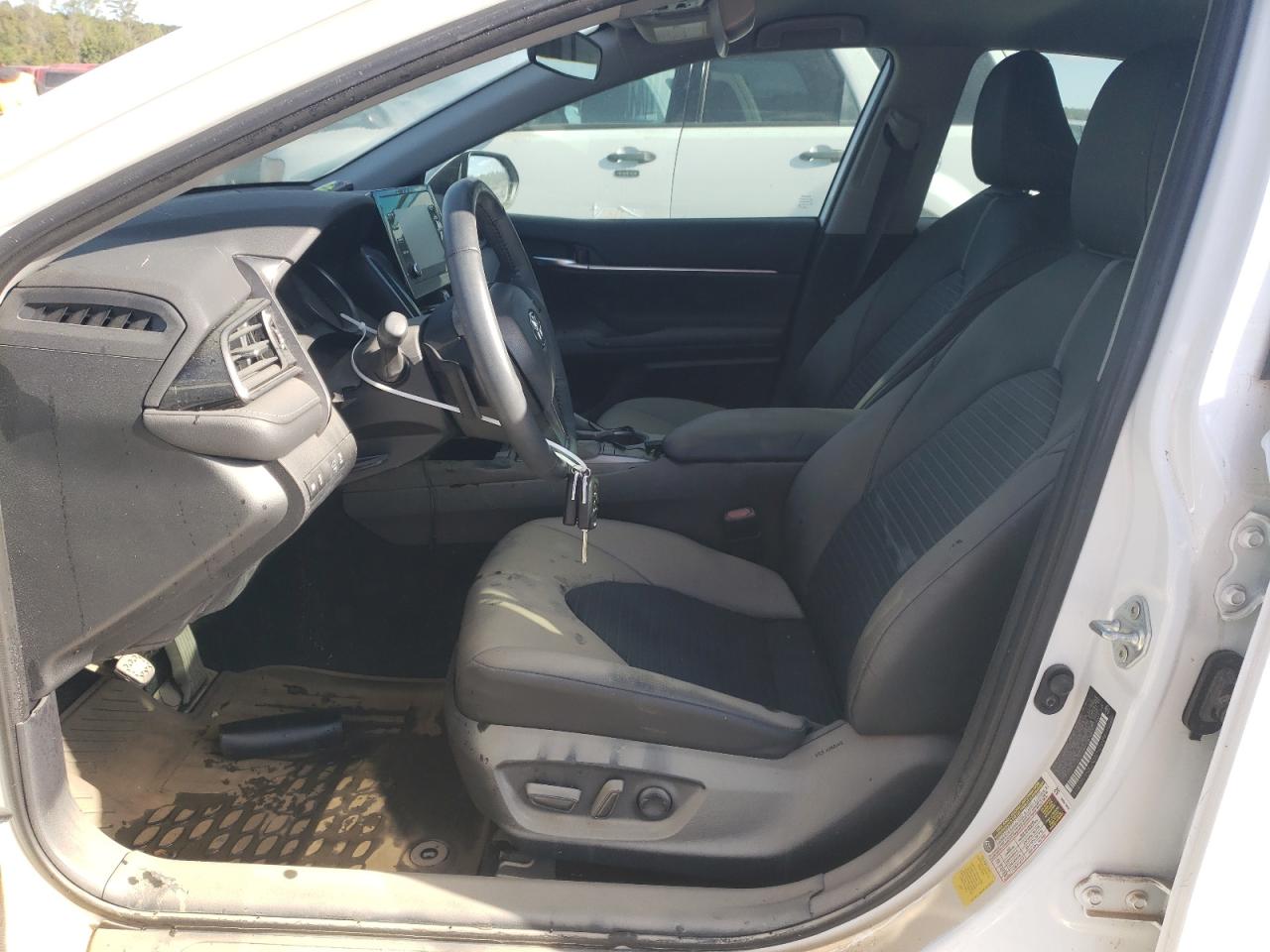 2023 Toyota Camry - Image 7