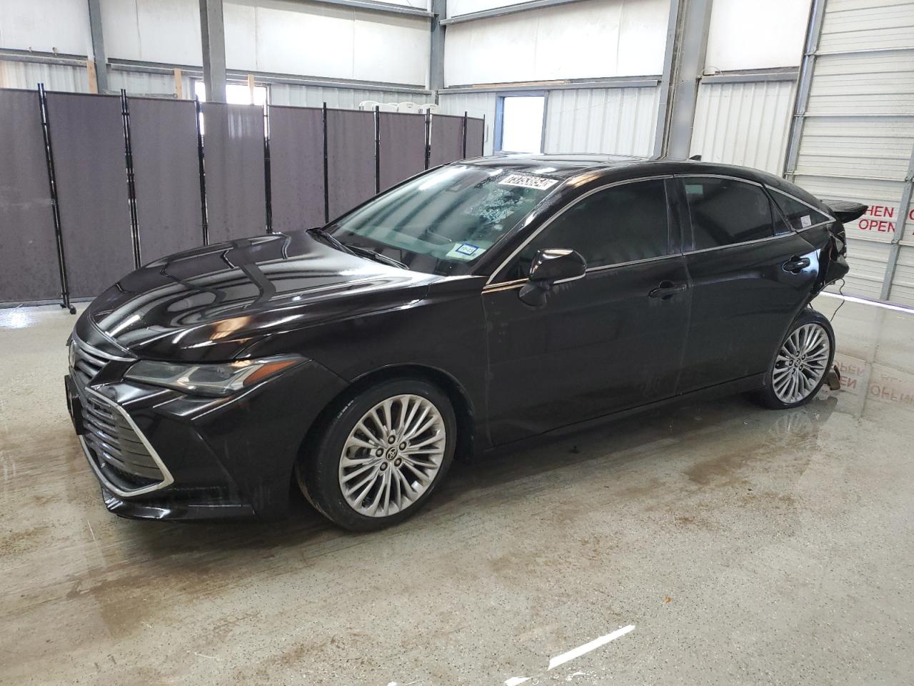 2020 TOYOTA AVALON