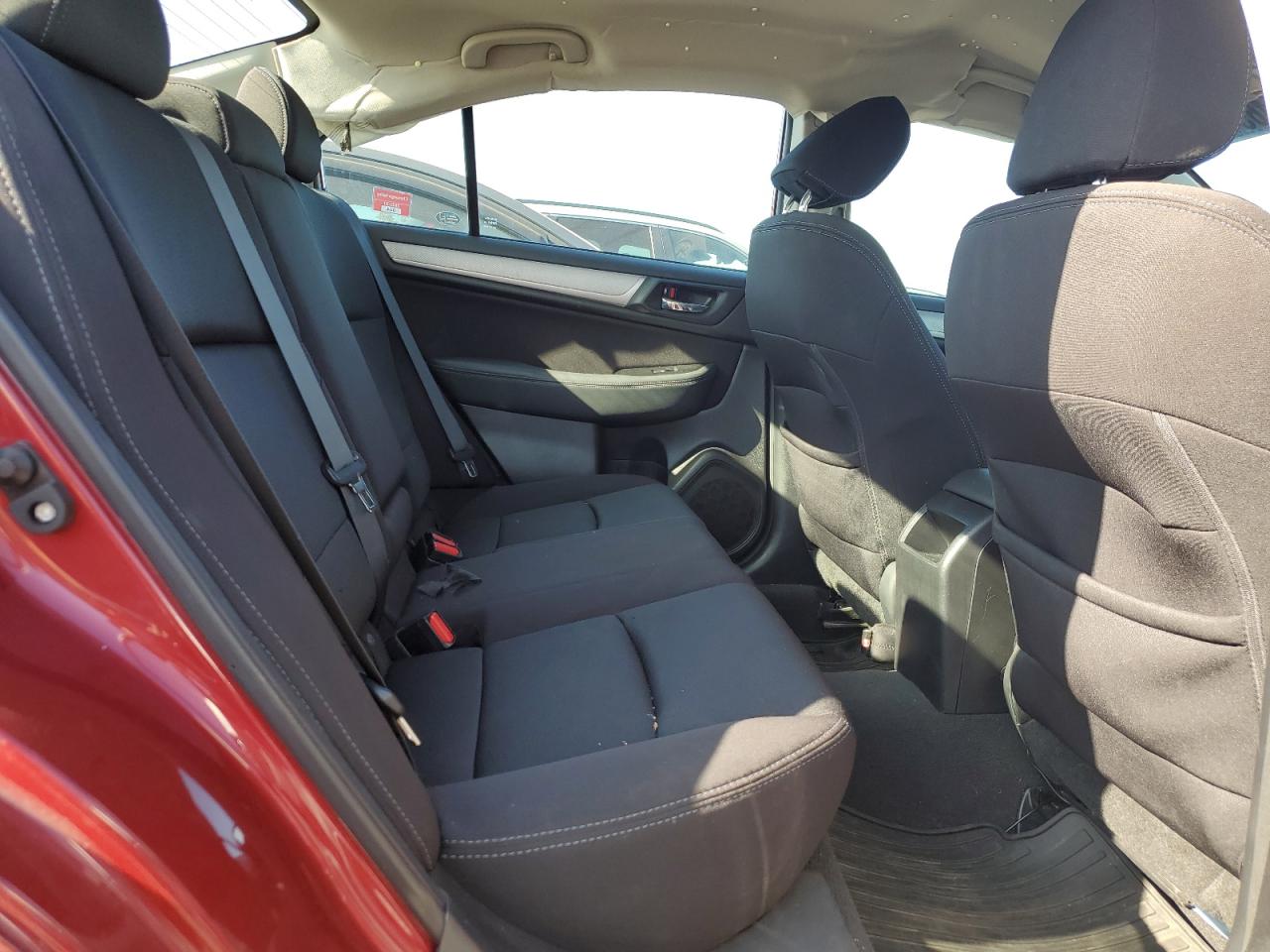 2016 Subaru Legacy - Image 10