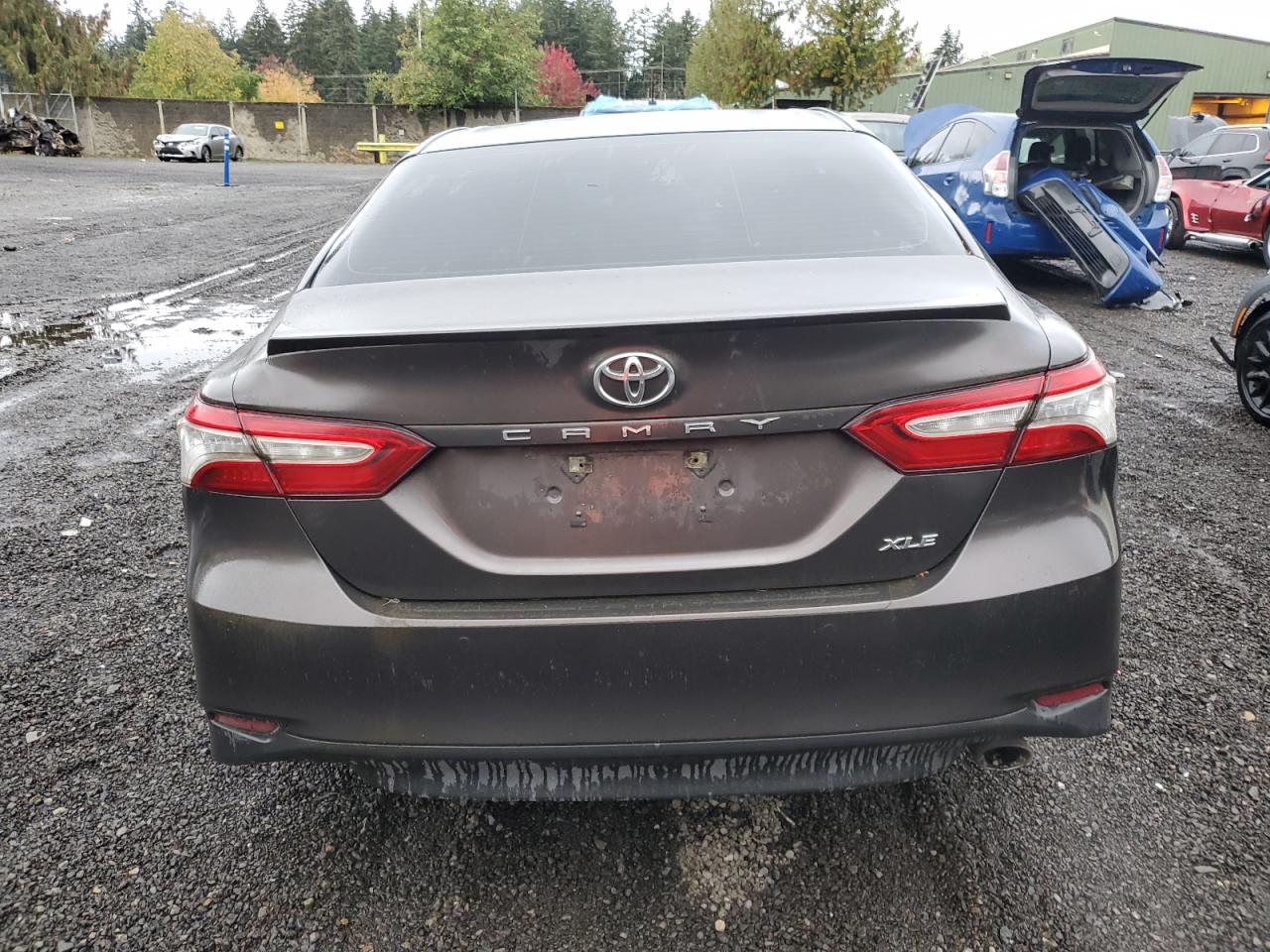 2018 Toyota Camry L VIN: 4T1B11HK4JU019321 Lot: 74585984