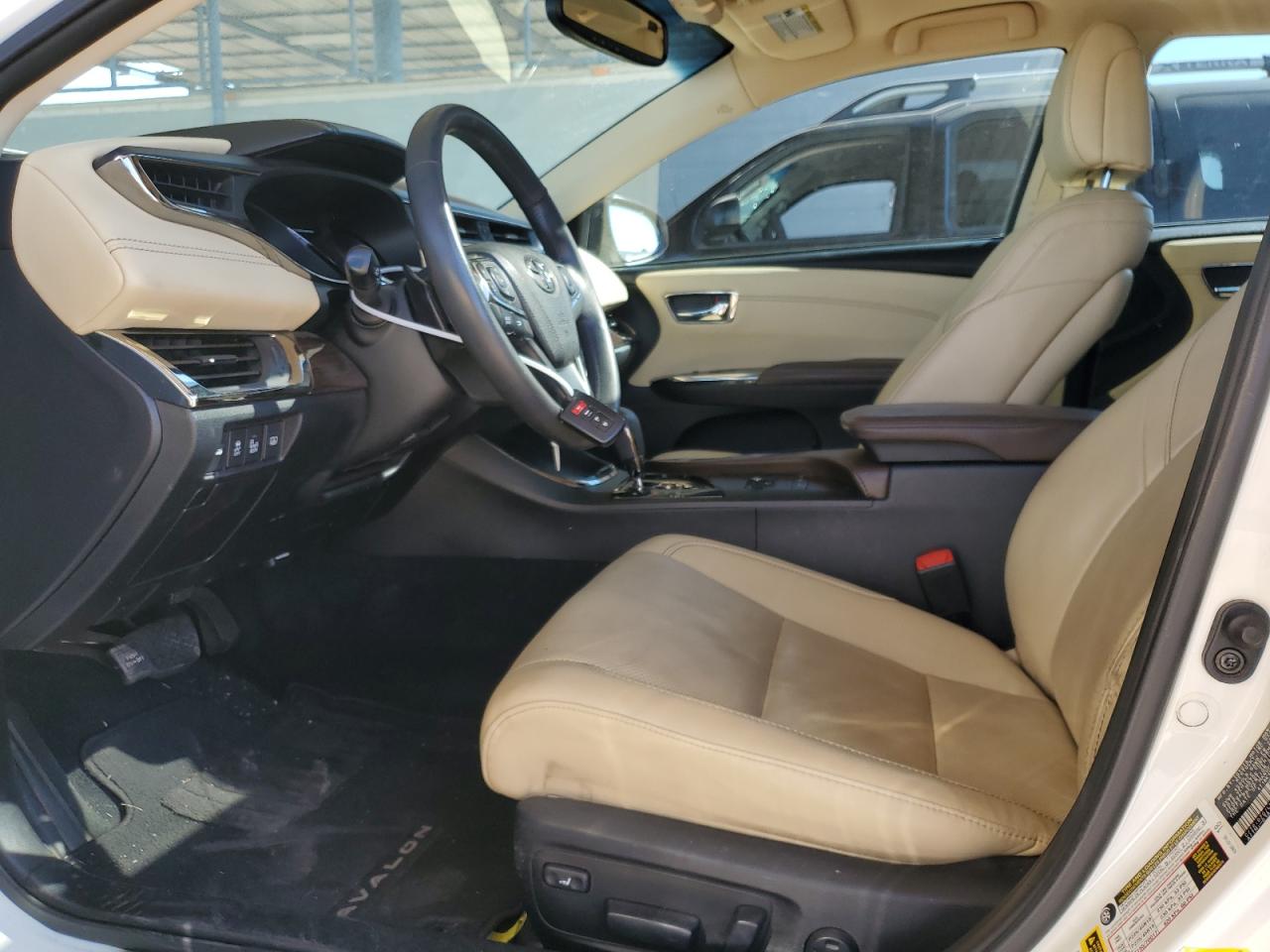 2013 Toyota Avalon - Image 7