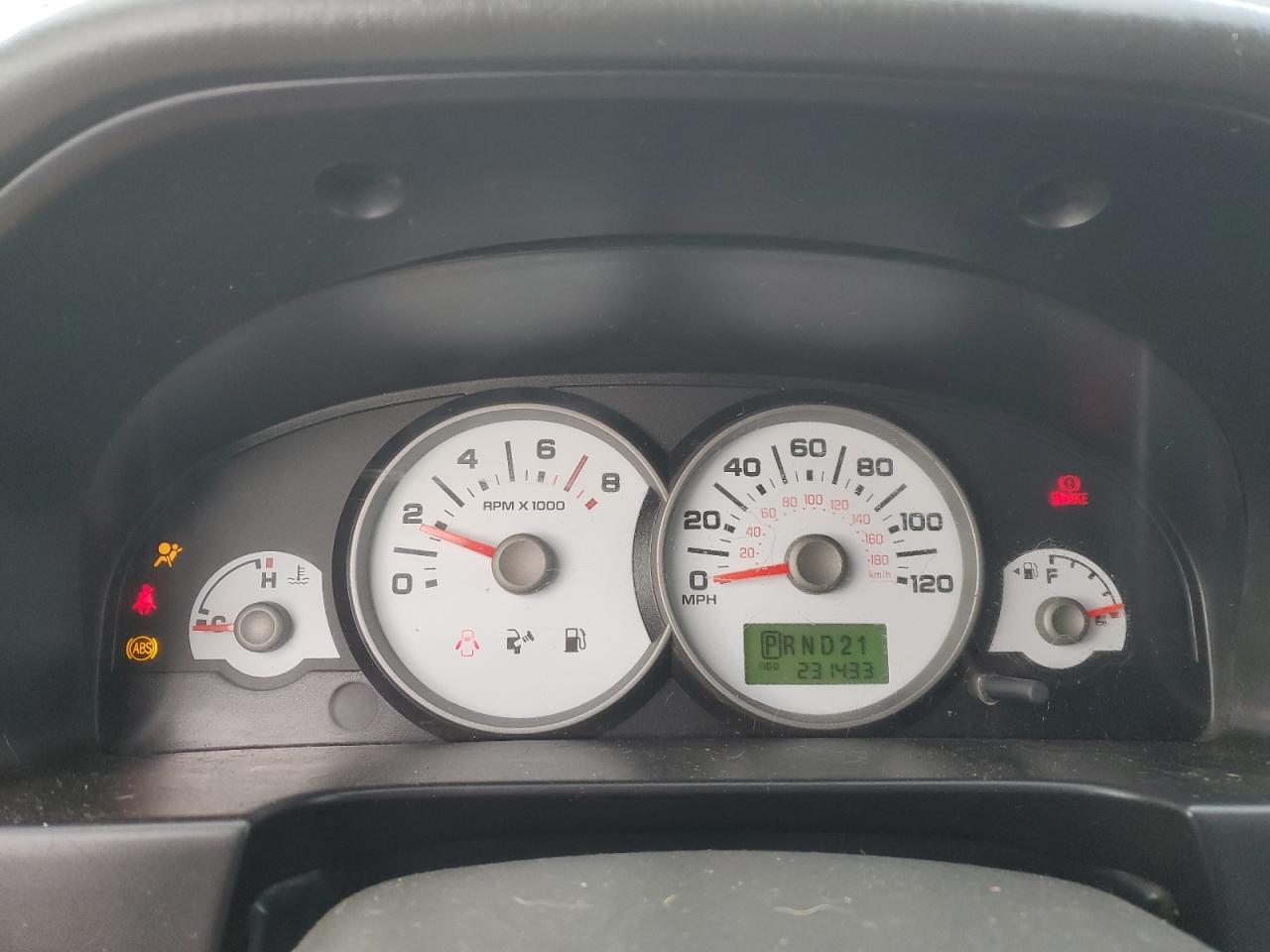 2006 Ford Escape - Image 9