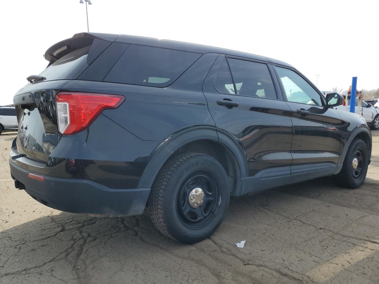 2021 Ford Explorer - Image 3