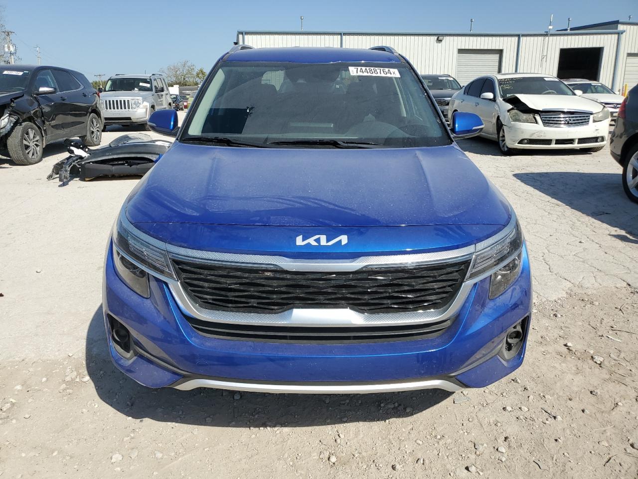 2023 Kia Seltos - Image 5