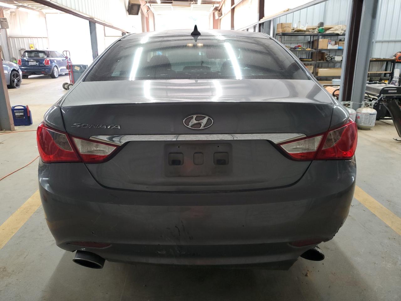 5NPEC4AC8BH287672 2011 Hyundai Sonata Se