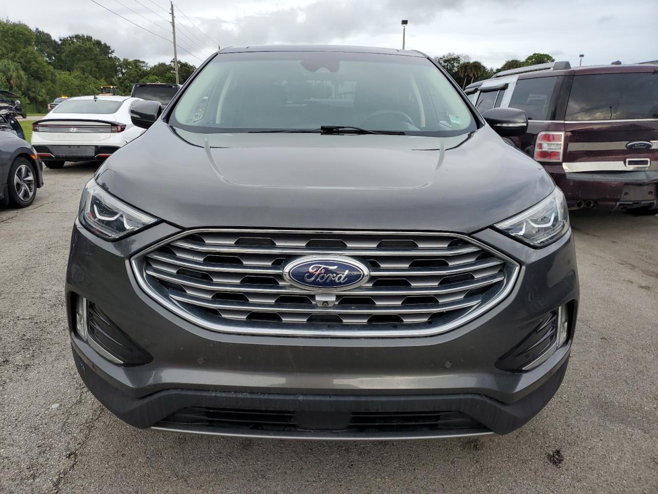 2019 Ford Edge - Image 5