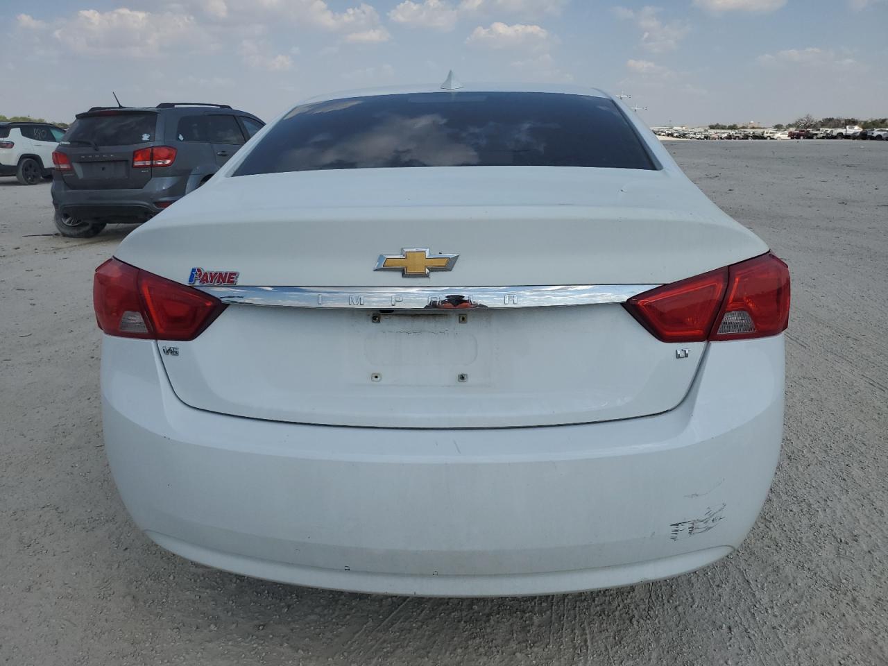 2G1105S37J9145934 2018 Chevrolet Impala Lt