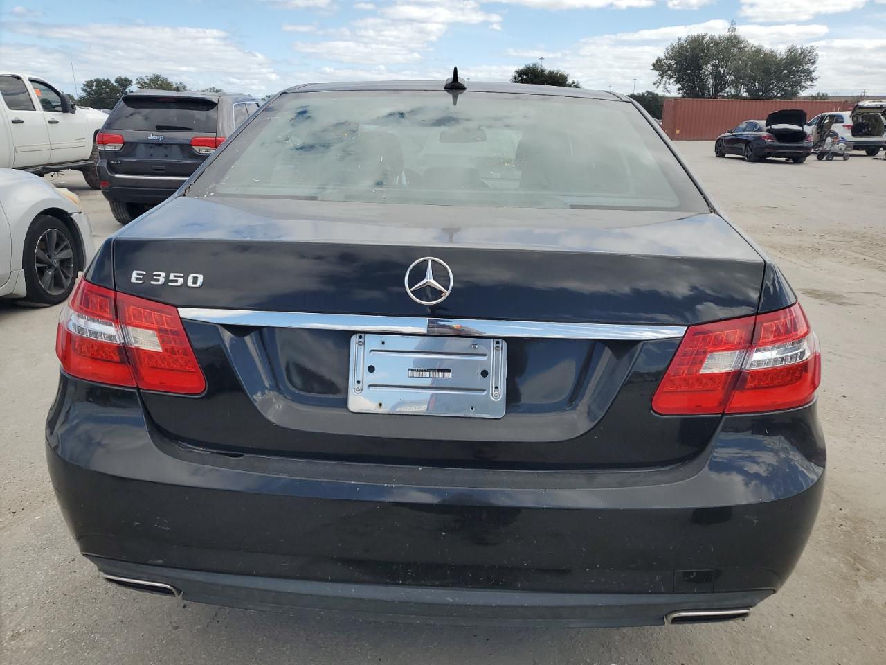 2012 Mercedes-Benz E 350 VIN: WDDHF5KB5CA562736 Lot: 76820814