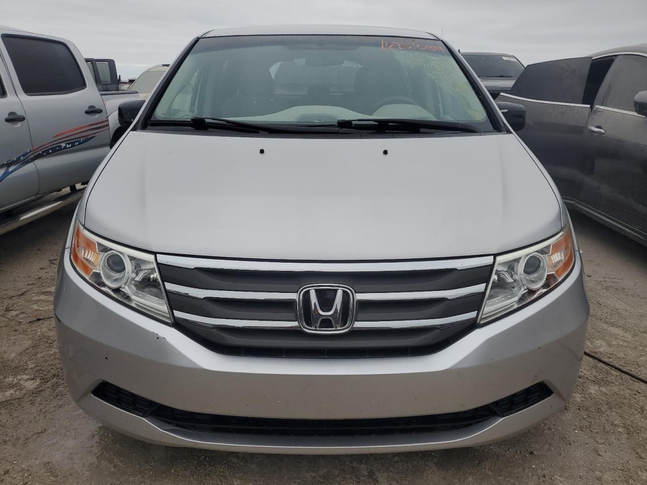 2013 Honda Odyssey - Image 5