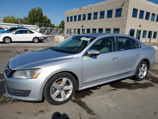 2012 Volkswagen Passat Sel