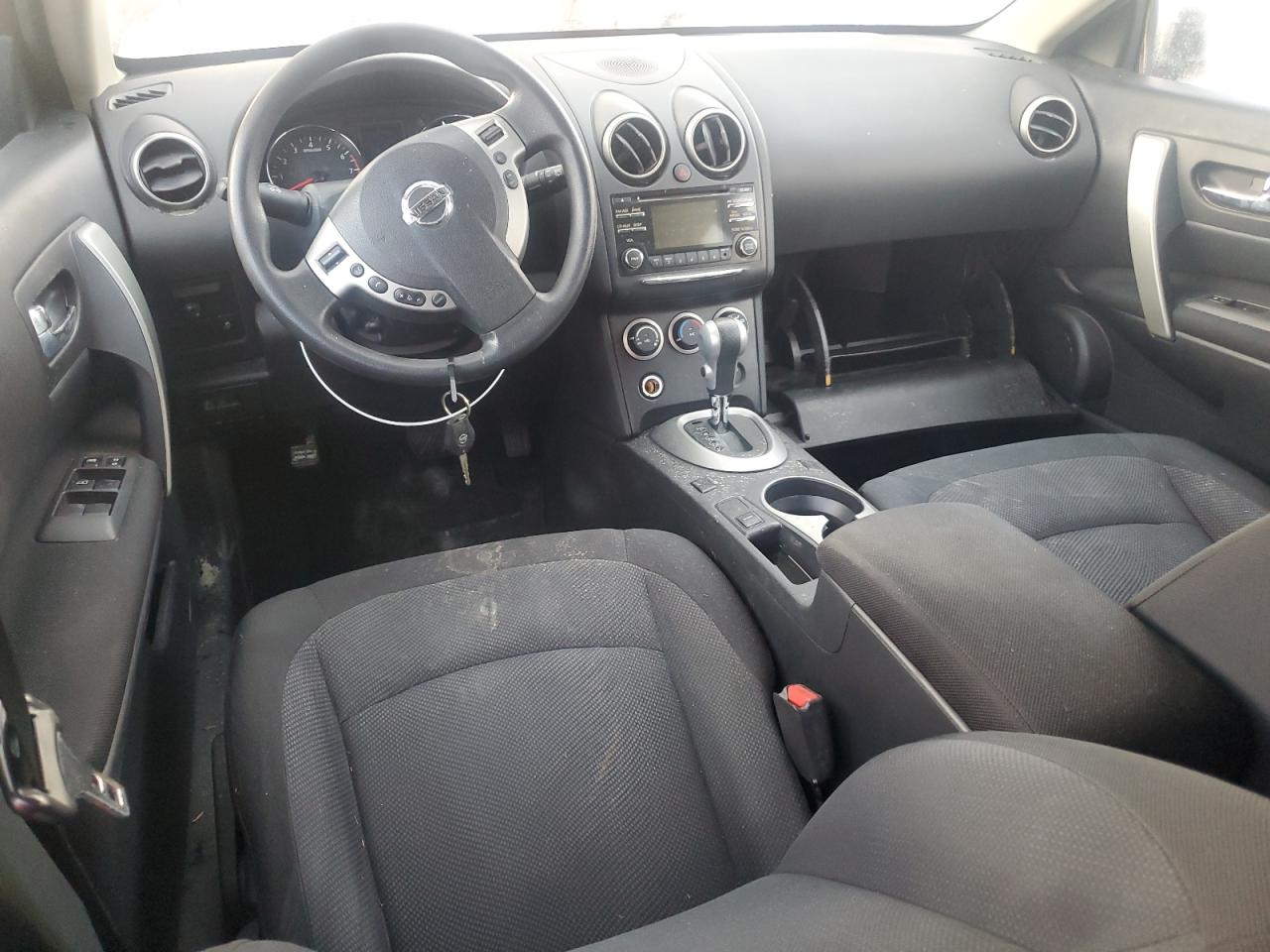 2015 Nissan Rogue - Image 8