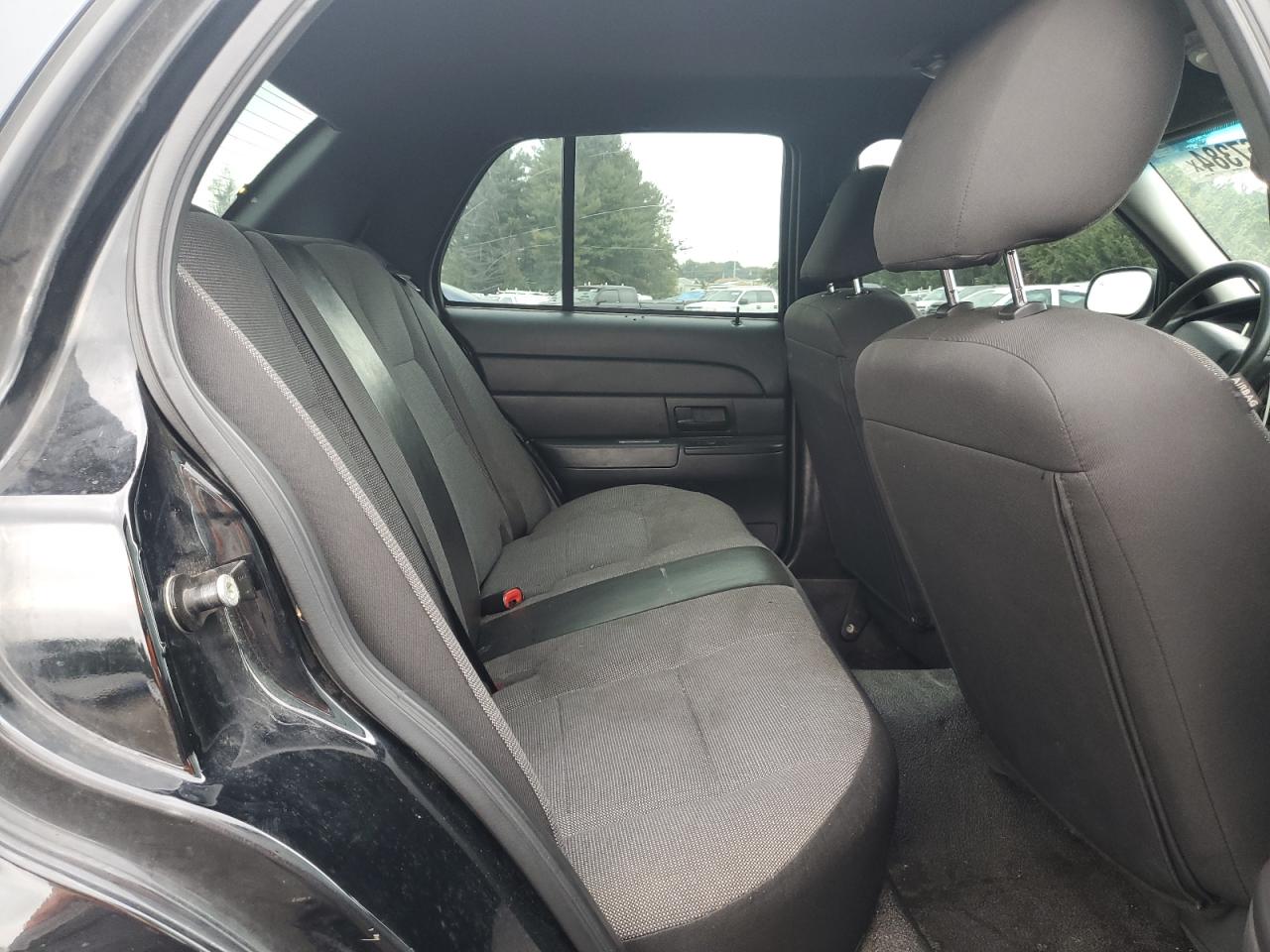 2011 Ford Crown Victoria Police Interceptor VIN: 2FABP7BV9BX101098 Lot: 73467384