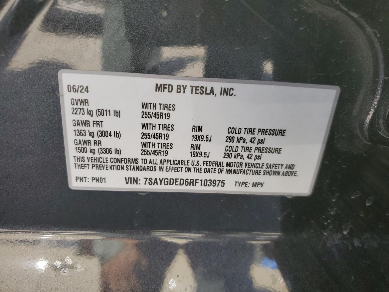 7SAYGDED6RF103975 2024 Tesla Model Y