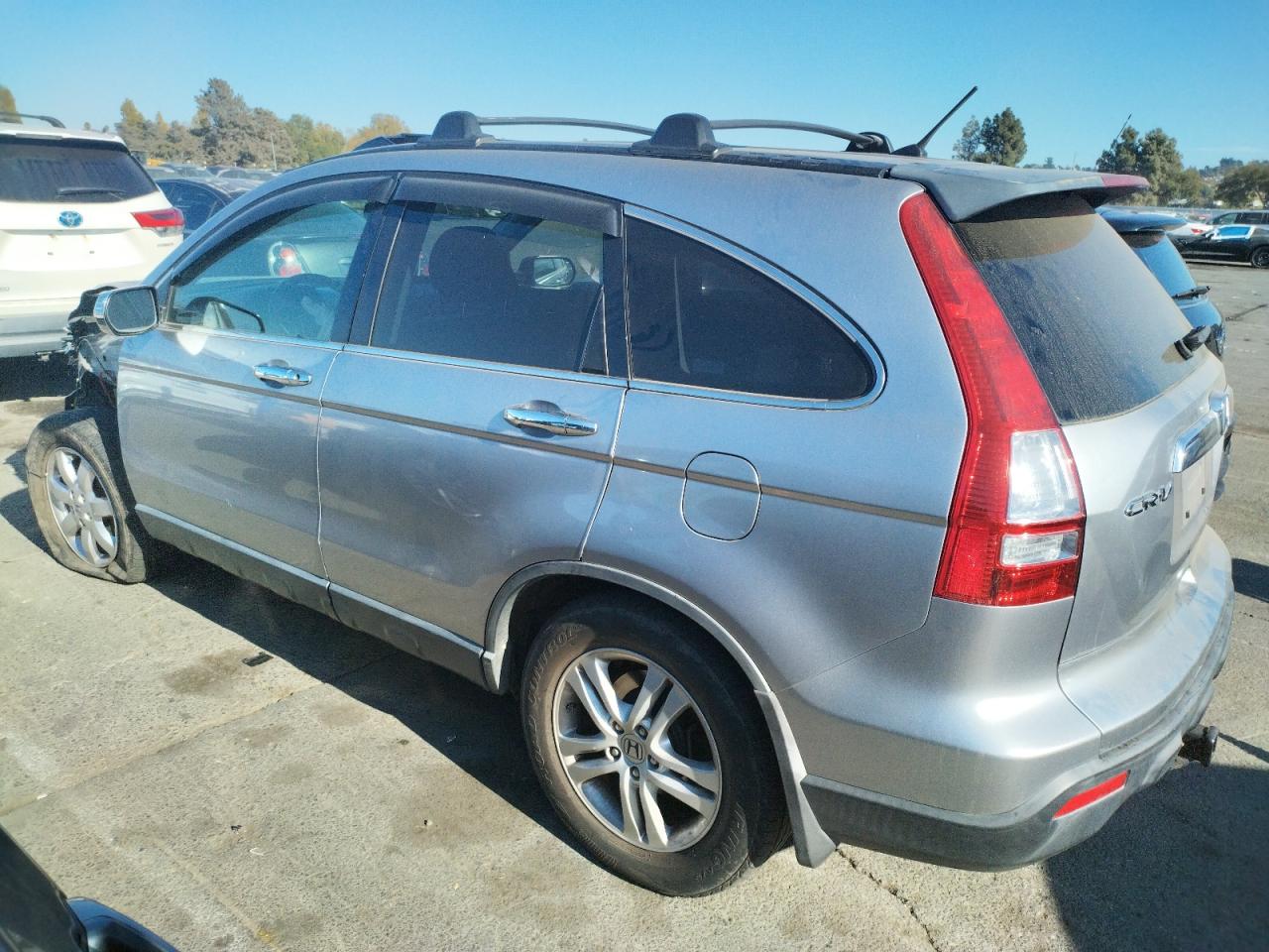 2008 Honda CR-V - Image 2