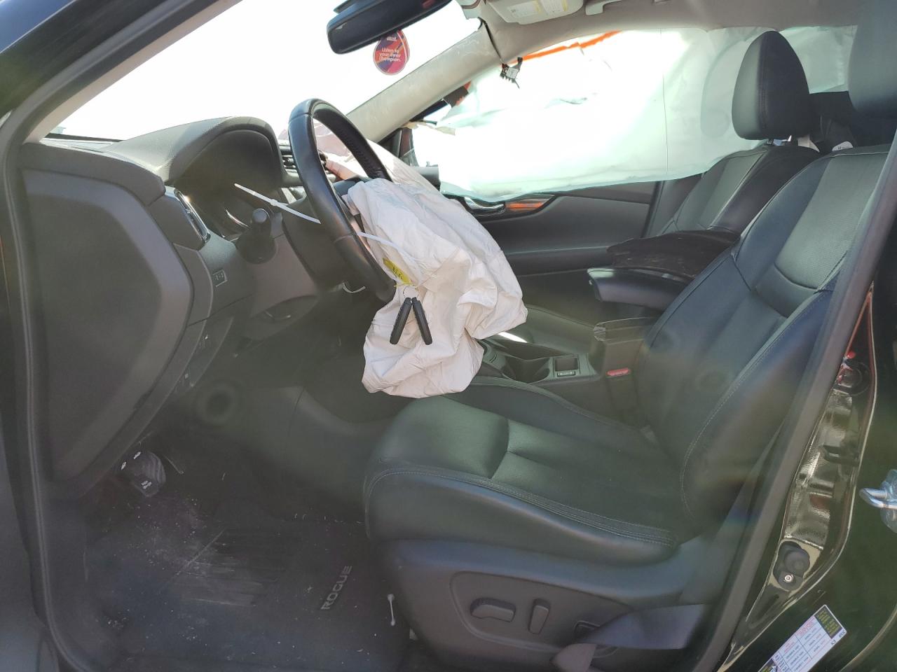 2017 Nissan Rogue - Image 7