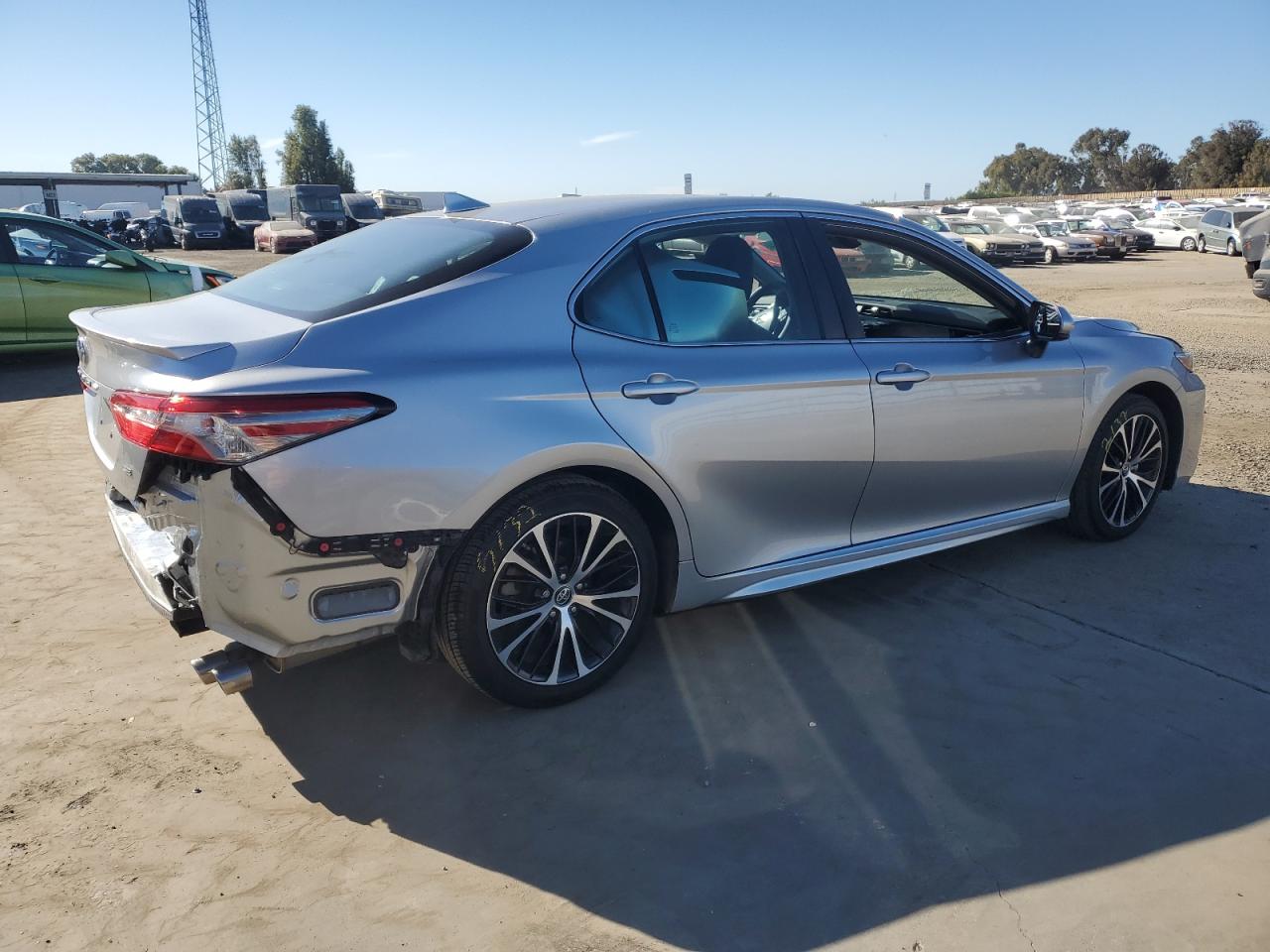 2019 Toyota Camry - Image 3