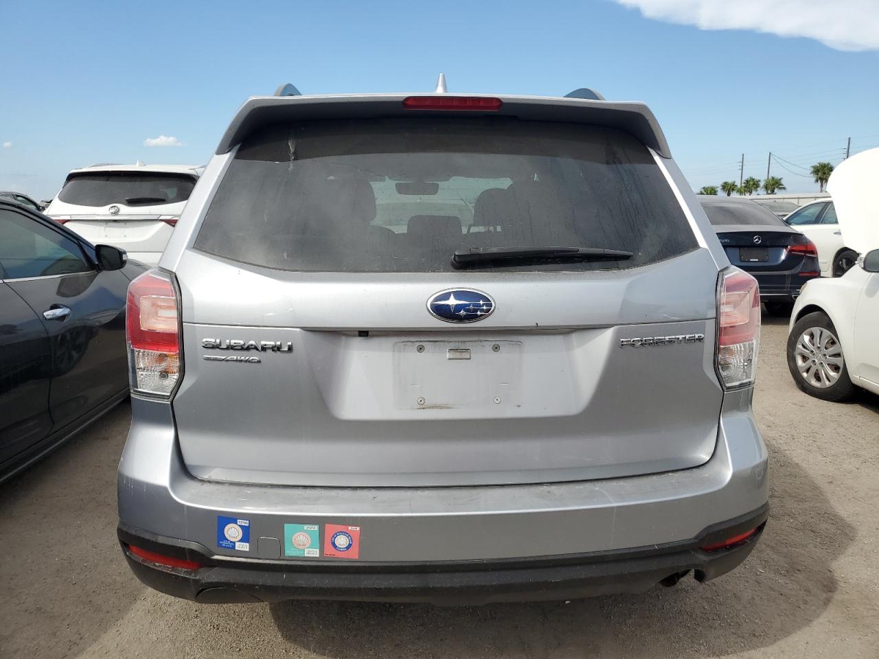 2018 Subaru Forester 2.5I Premium VIN: JF2SJAECXJH423039 Lot: 74732724