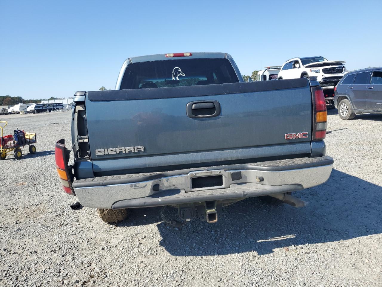 2006 GMC New Sierra C1500 VIN: 2GTEC13Z361254263 Lot: 77853844