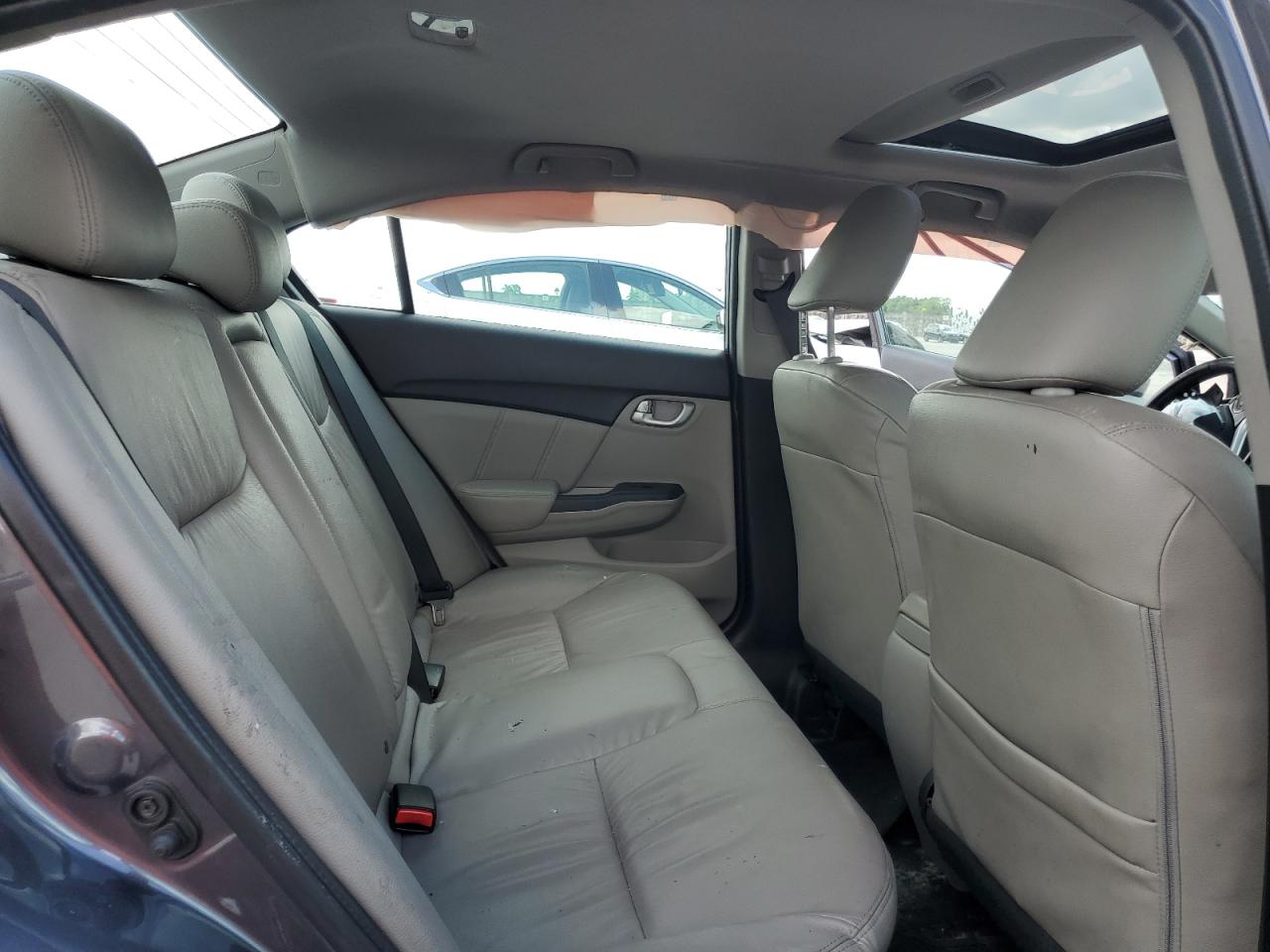 2015 Honda Civic - Image 10