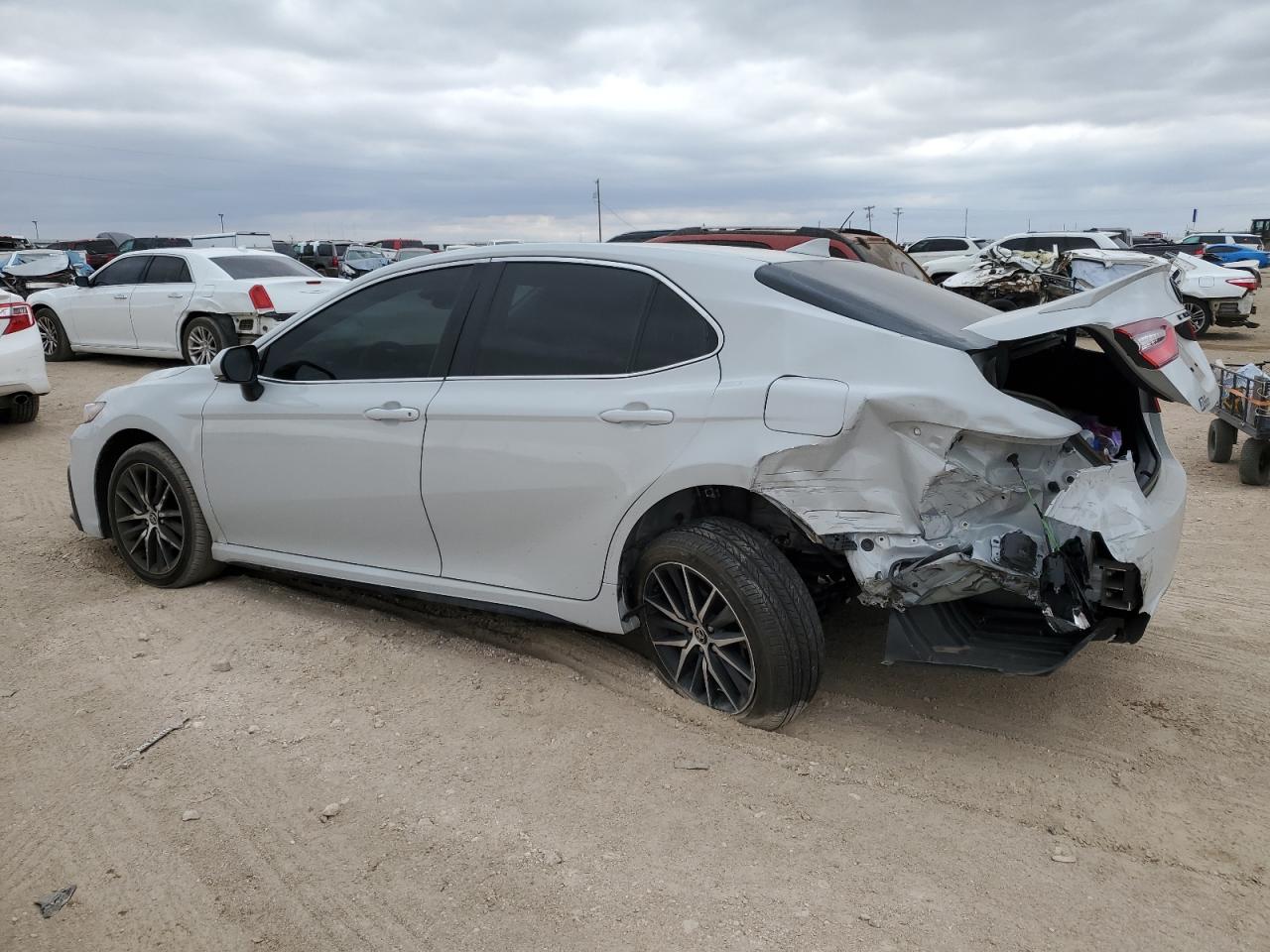 2024 Toyota Camry - Image 2