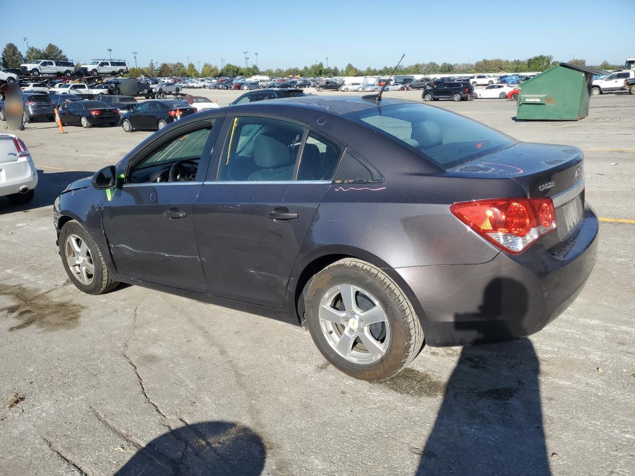 2011 Chevrolet Cruze - Image 2
