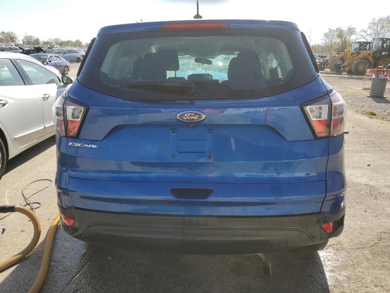 2017 Ford Escape S VIN: 1FMCU0F70HUB75337 Lot: 78195554