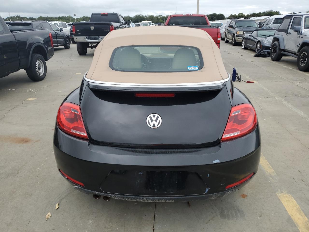 3VW507AT4EM819943 2014 Volkswagen Beetle