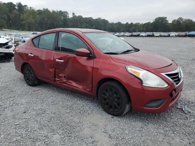  NISSAN VERSA 2017 Червоний