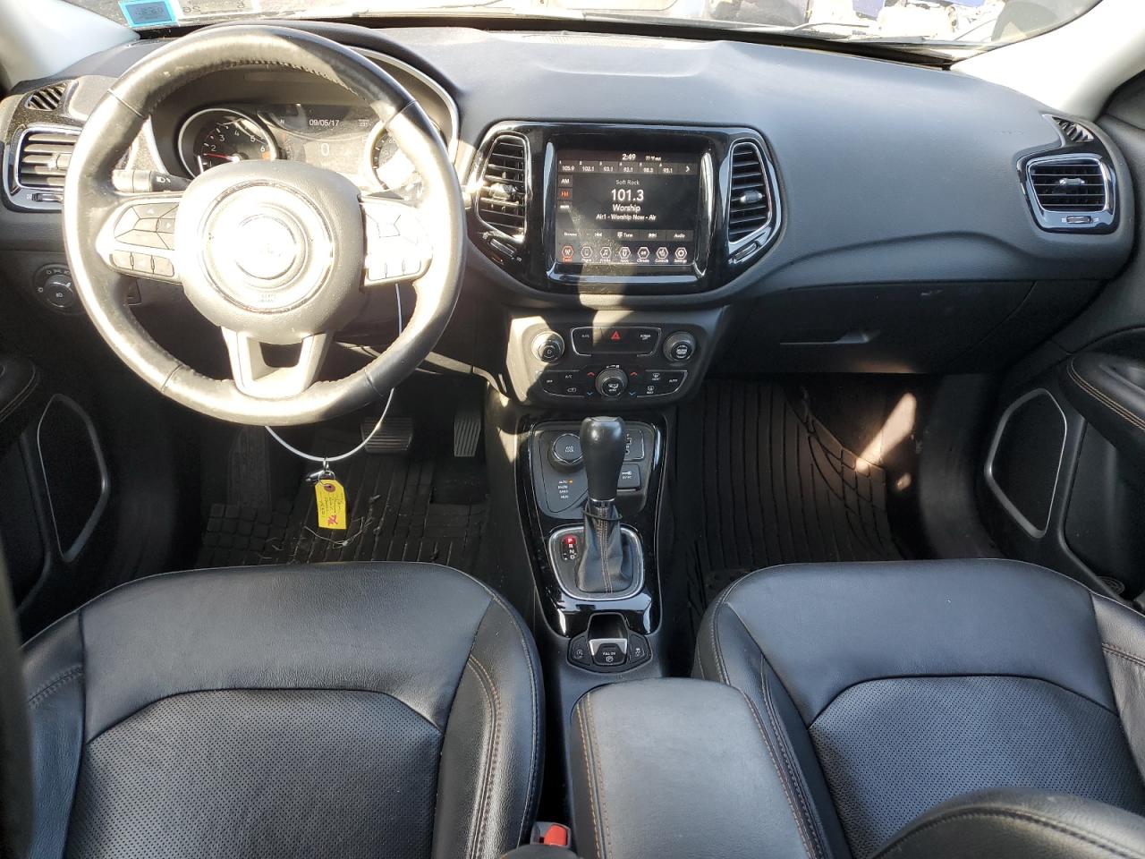 2019 Jeep Compass - Image 8