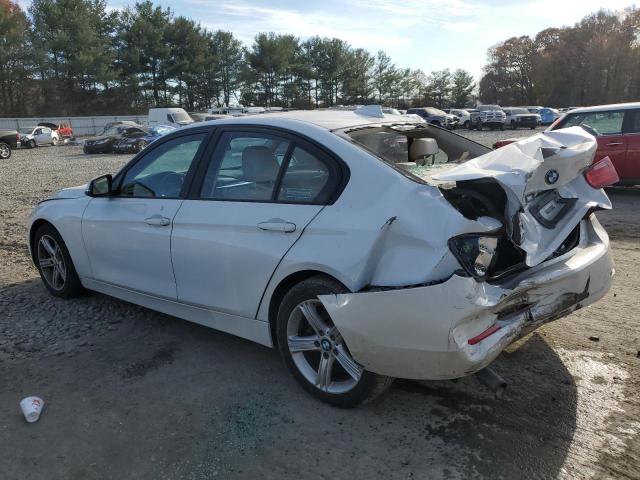  BMW 3 SERIES 2013 Белы