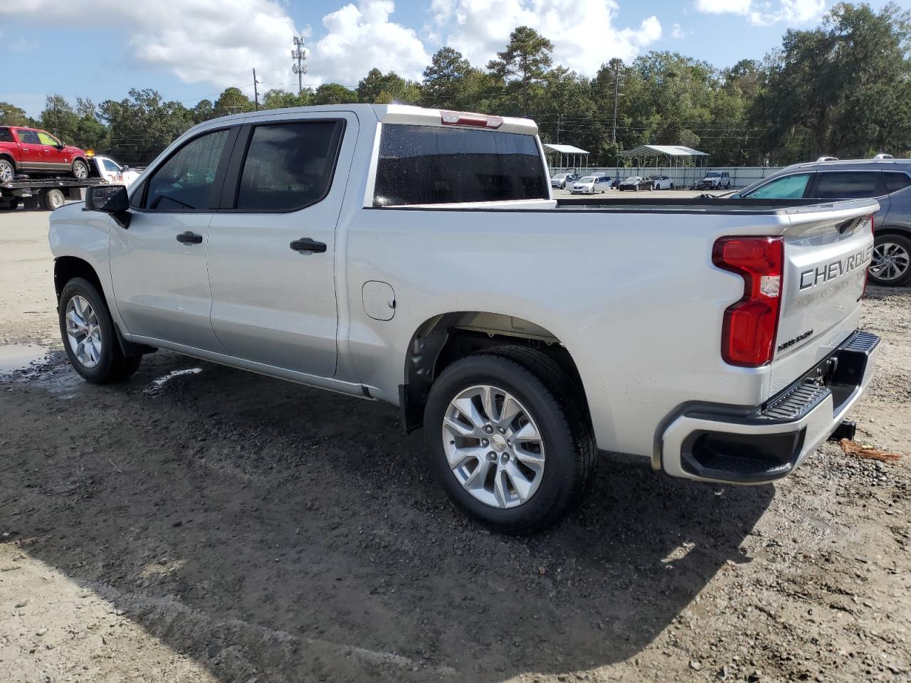 2021 Chevrolet Silverado - Image 2