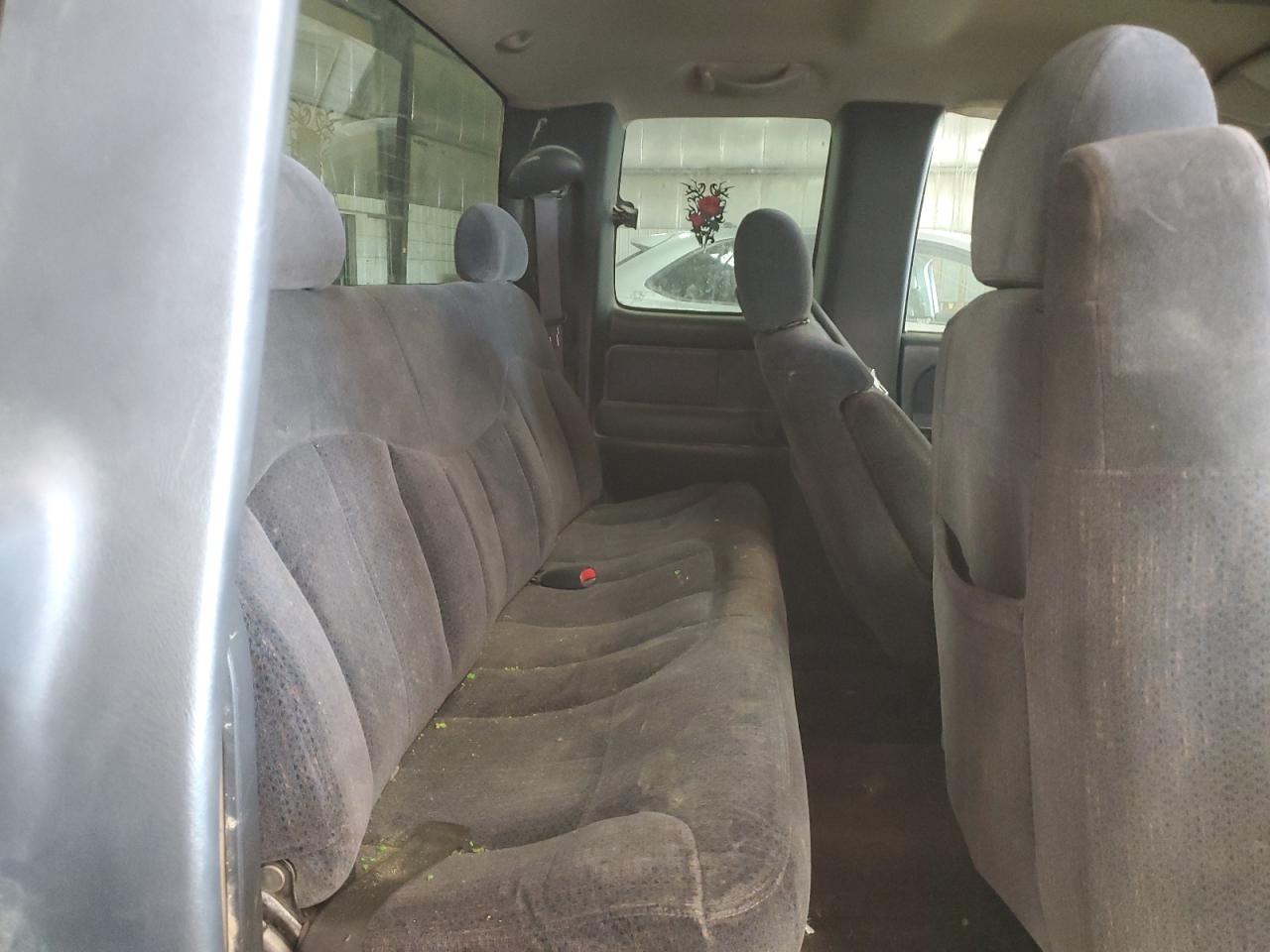 1999 Chevrolet Silverado - Image 10
