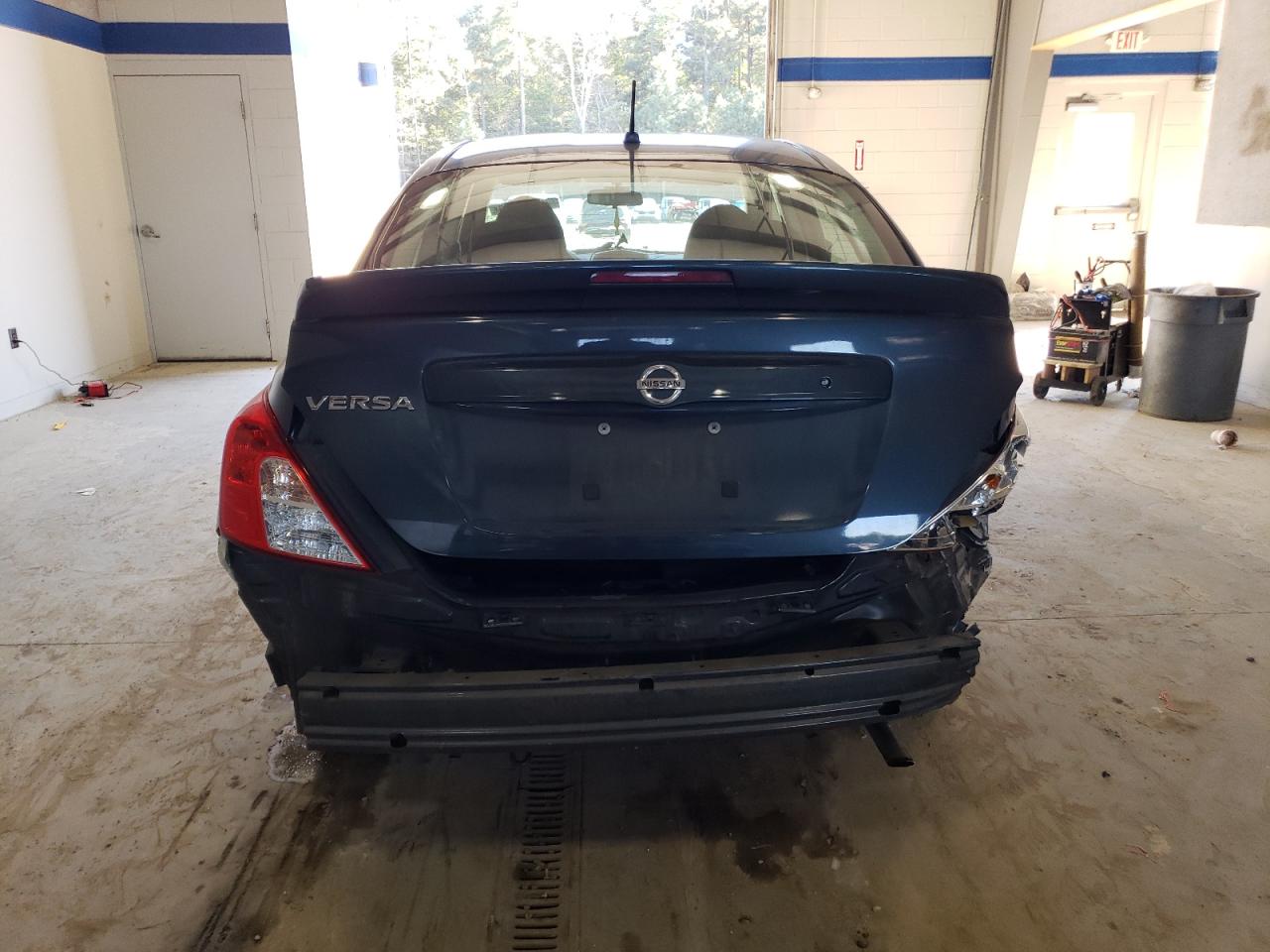 VIN 3N1CN7AP3GL918036 2016 NISSAN VERSA no.6