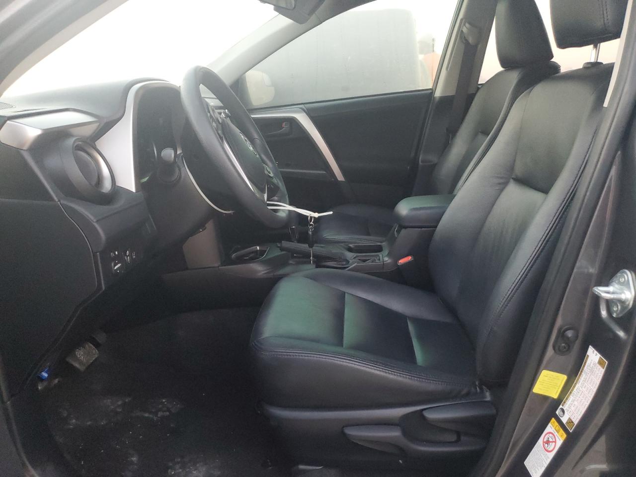 2018 Toyota RAV 4 - Image 7