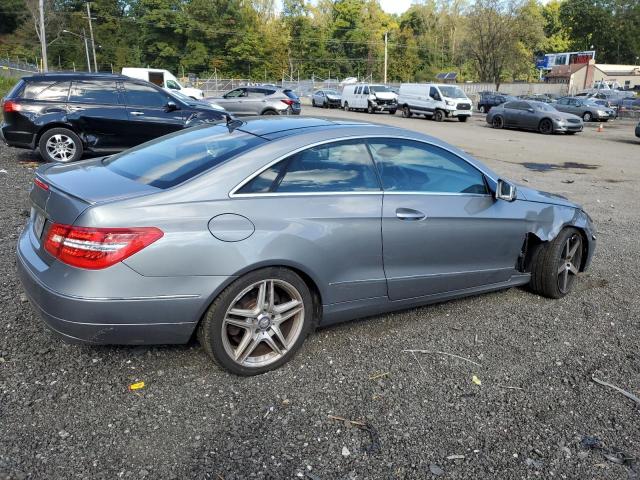  MERCEDES-BENZ E-CLASS 2012 Серый