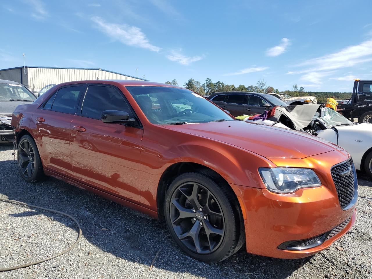 2020 Chrysler 300 - Image 4