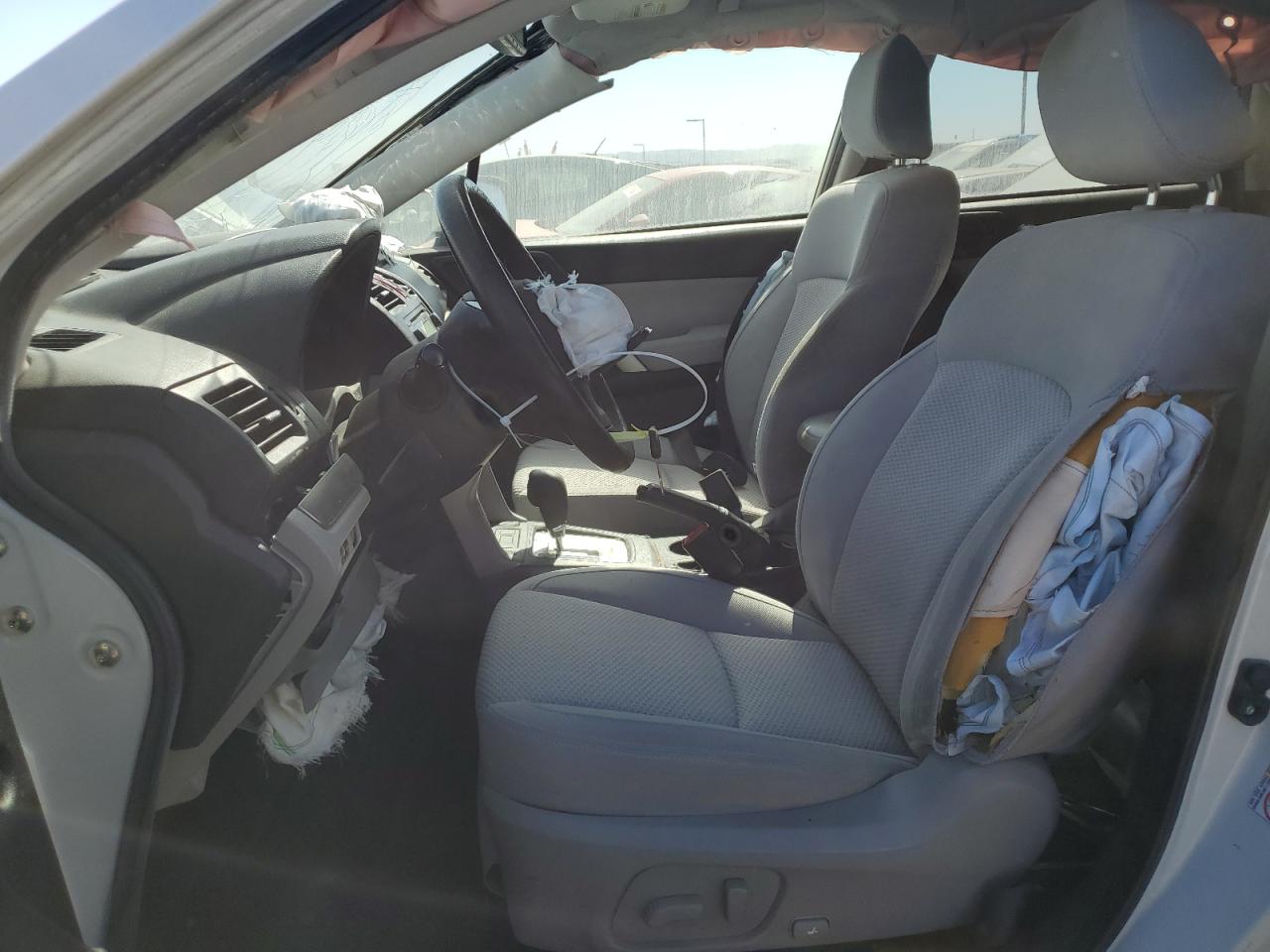 2015 Subaru Forester 2.5I Premium VIN: JF2SJAFC9FH563802 Lot: 72097394