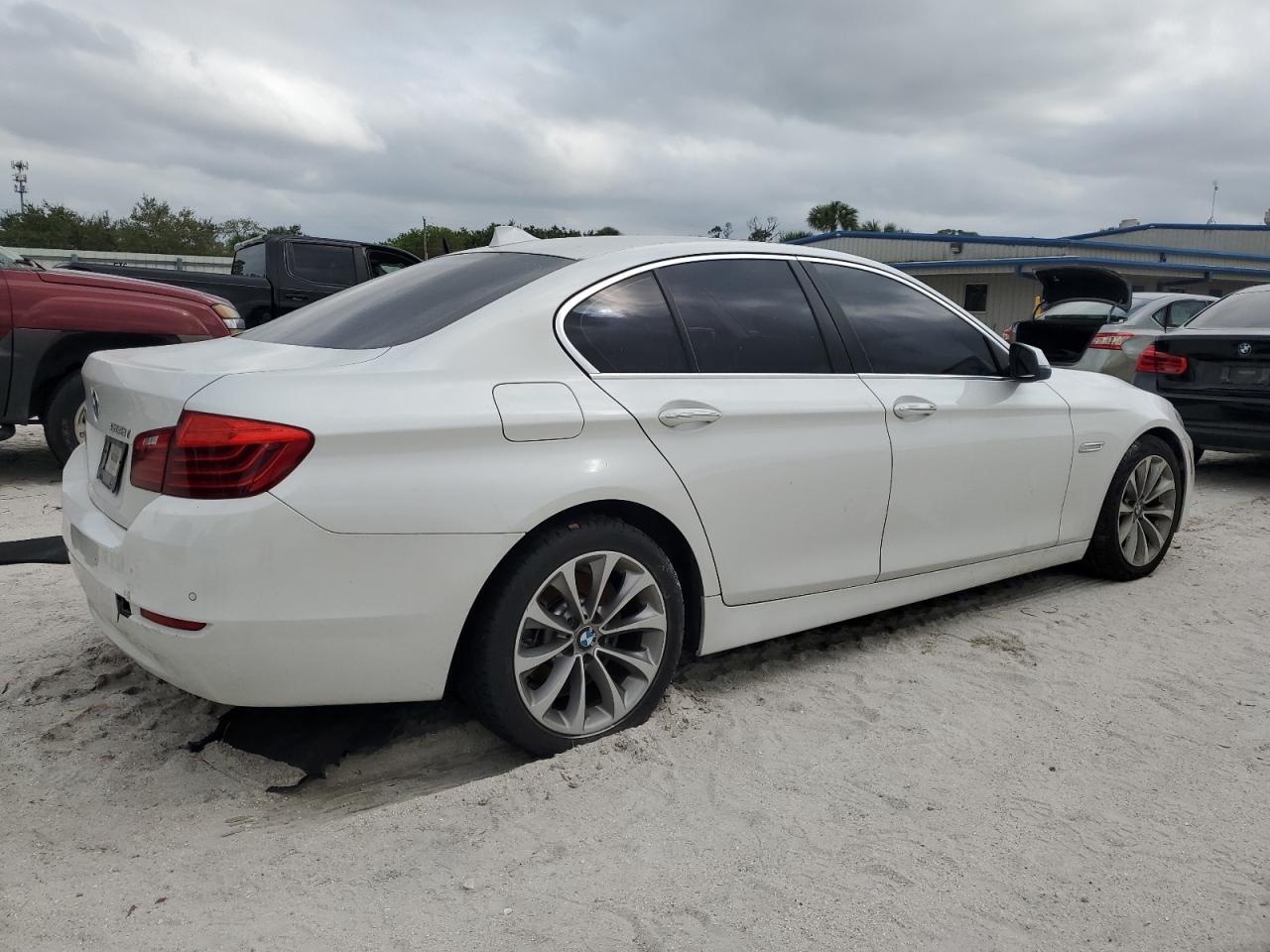 2016 BMW 528 Xi VIN: WBA5A7C5XGG152031 Lot: 76167264