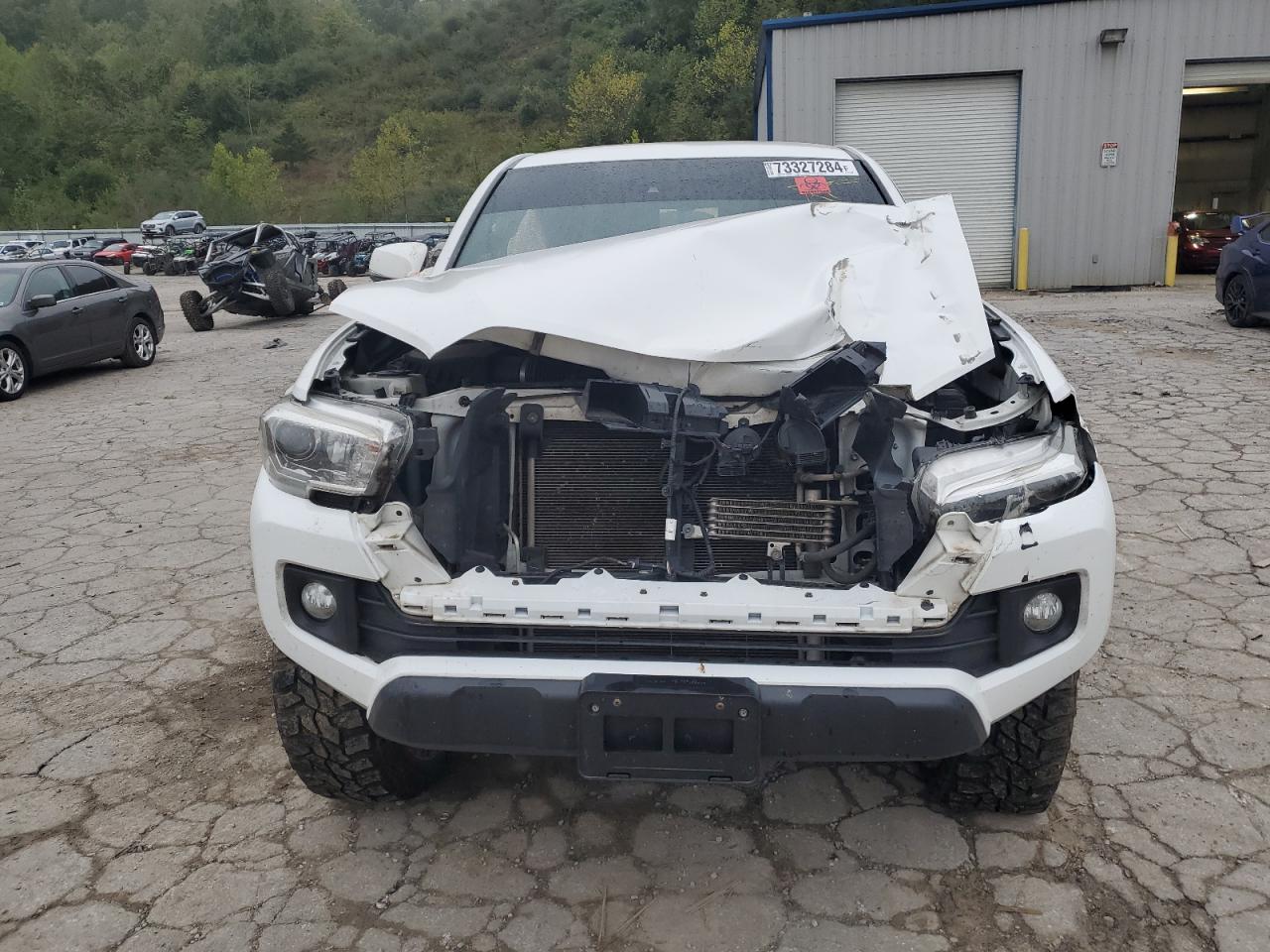 2019 Toyota Tacoma - Image 5