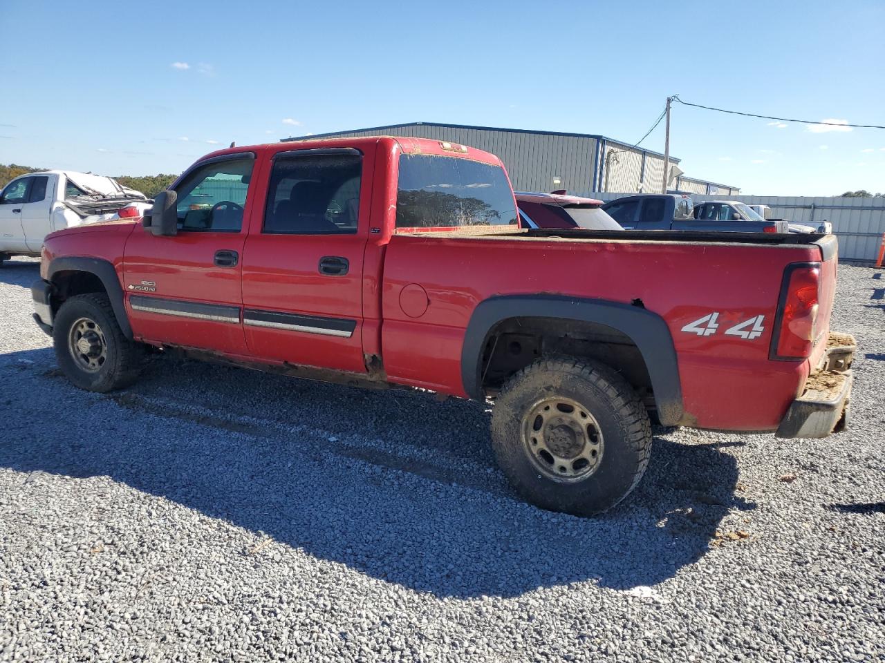 2007 Chevrolet Silverado - Image 2