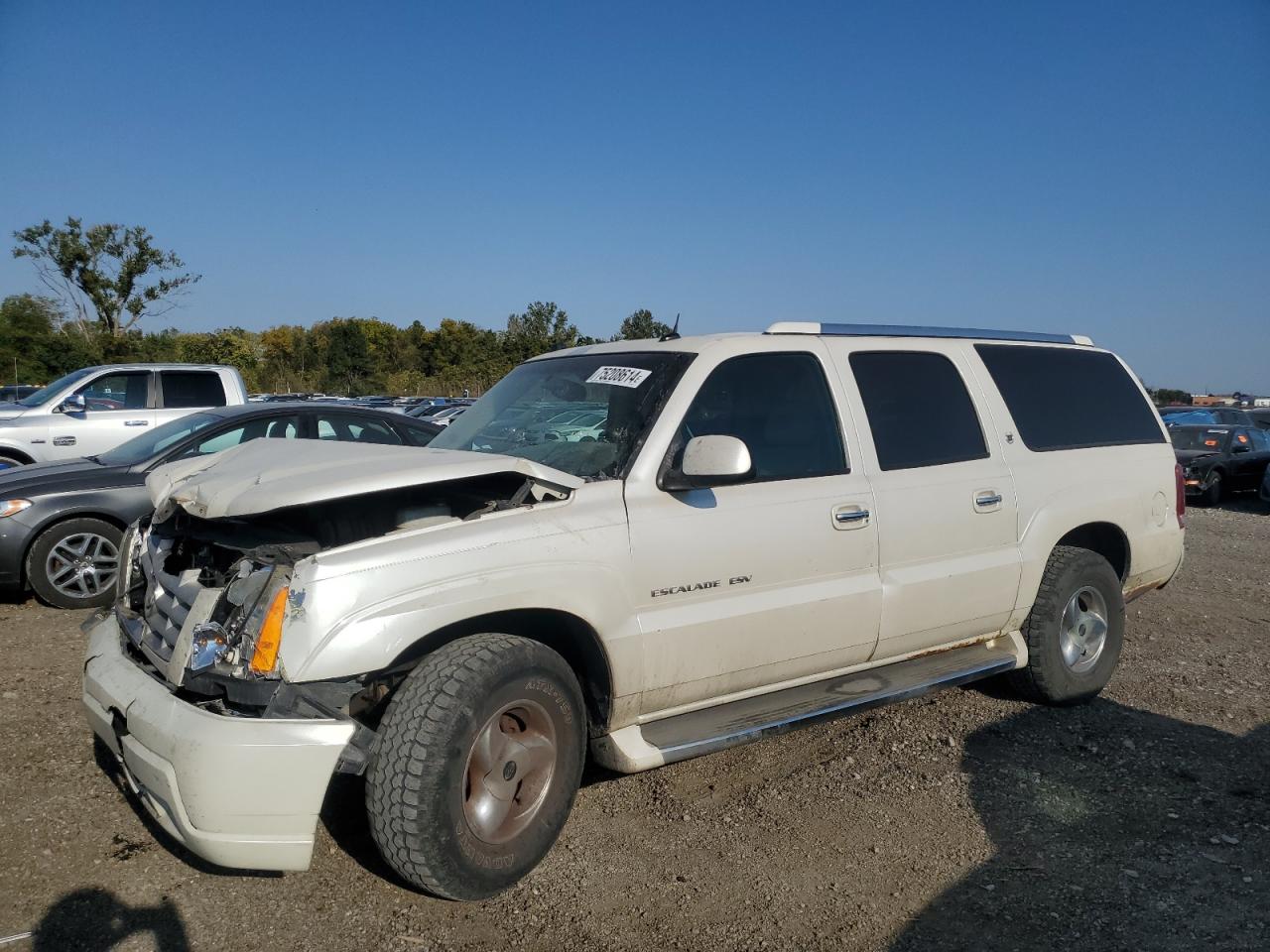 2004 Cadillac Escalade - Image 1