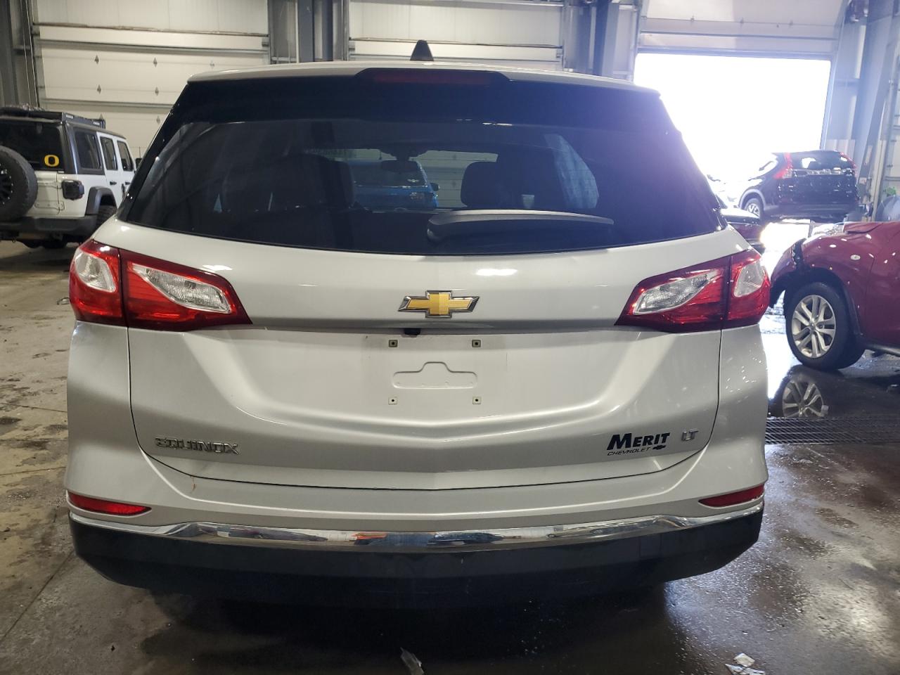 2GNAXJEV0J6337312 2018 Chevrolet Equinox Lt