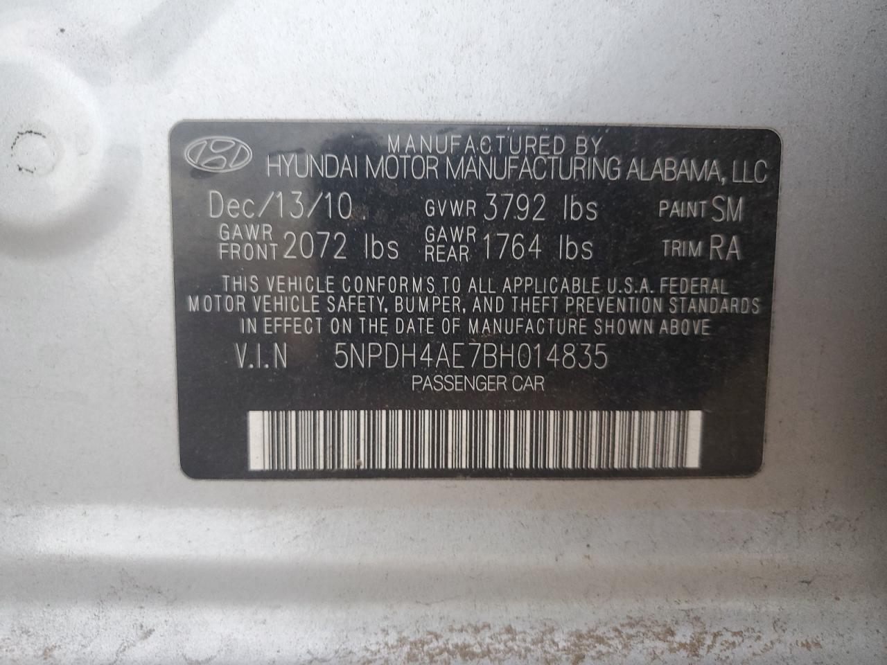 2011 Hyundai Elantra - Image 14