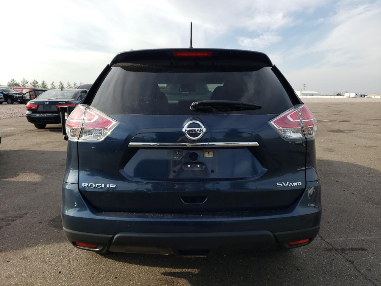 2015 Nissan Rogue S VIN: 5N1AT2MV1FC809667 Lot: 77334214