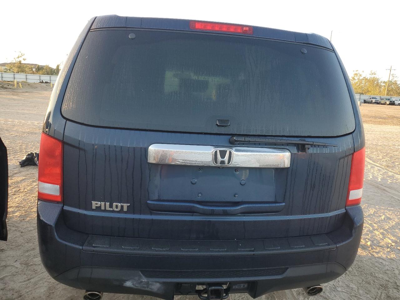 2012 Honda Pilot Exln VIN: 5FNYF3H77CB016822 Lot: 75306154