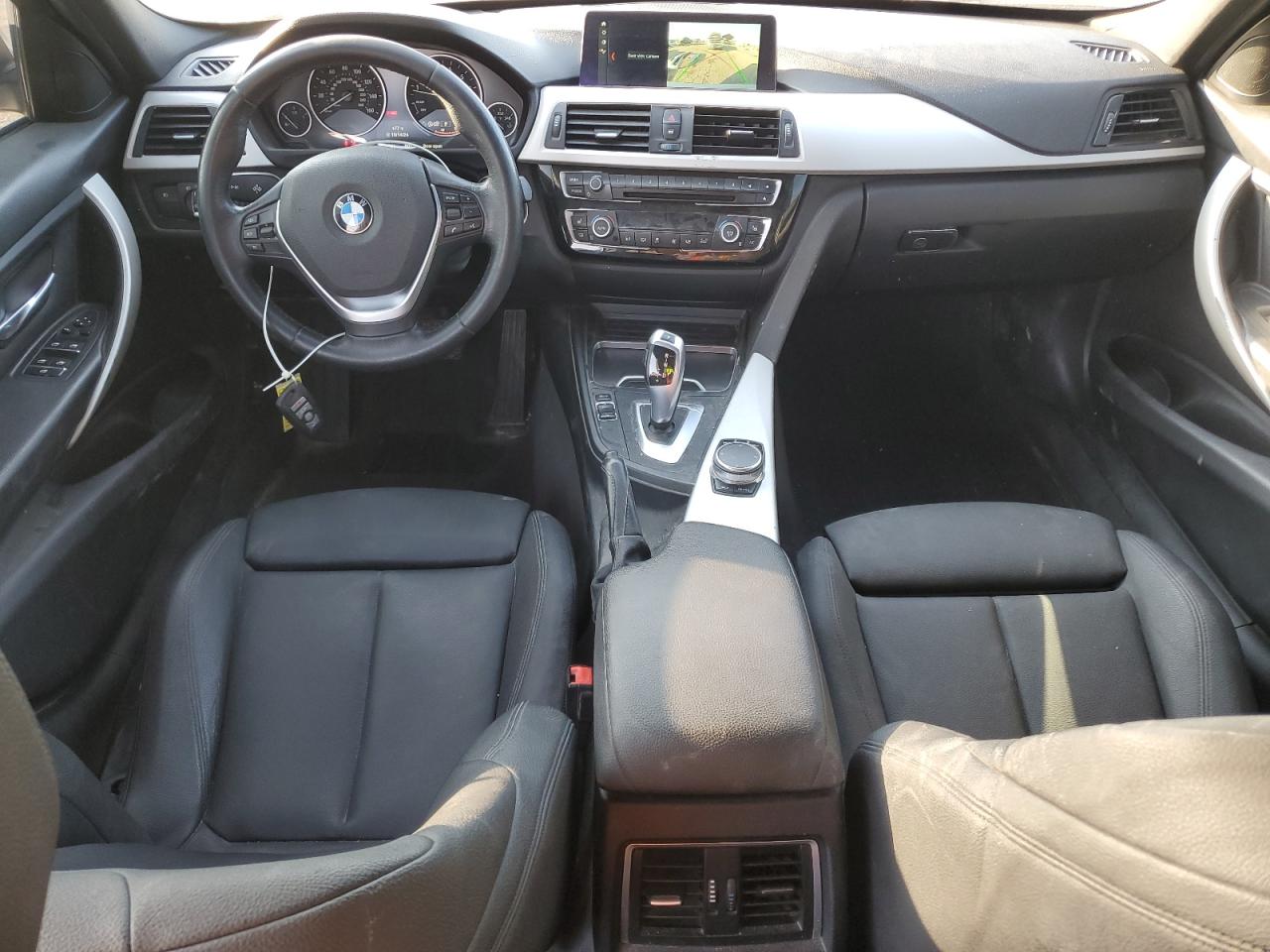 2018 BMW 320 I VIN: WBA8E1G53JNU90642 Lot: 75905904