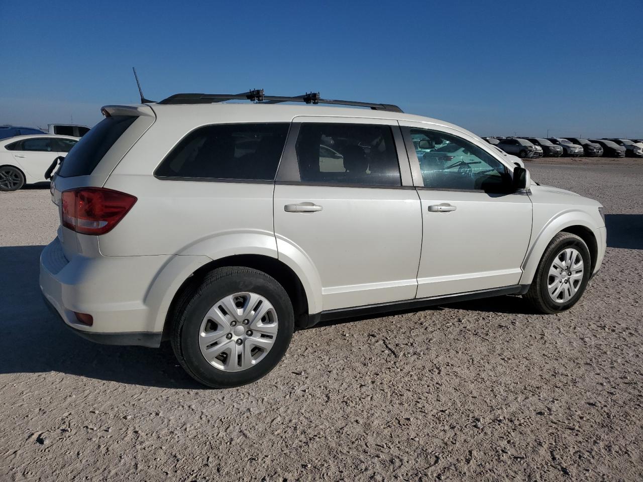 2019 Dodge Journey - Image 3