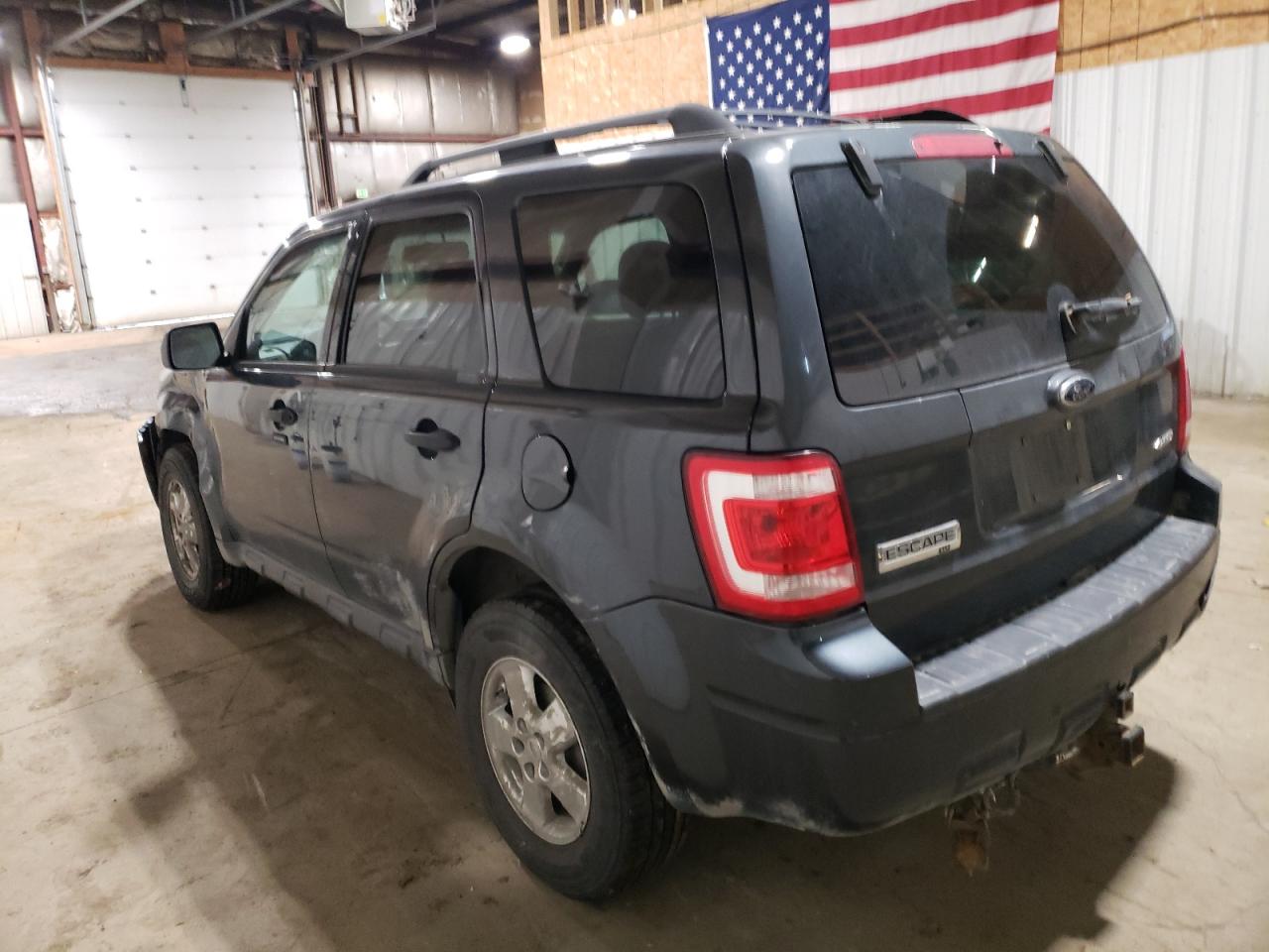 2009 Ford Escape - Image 2