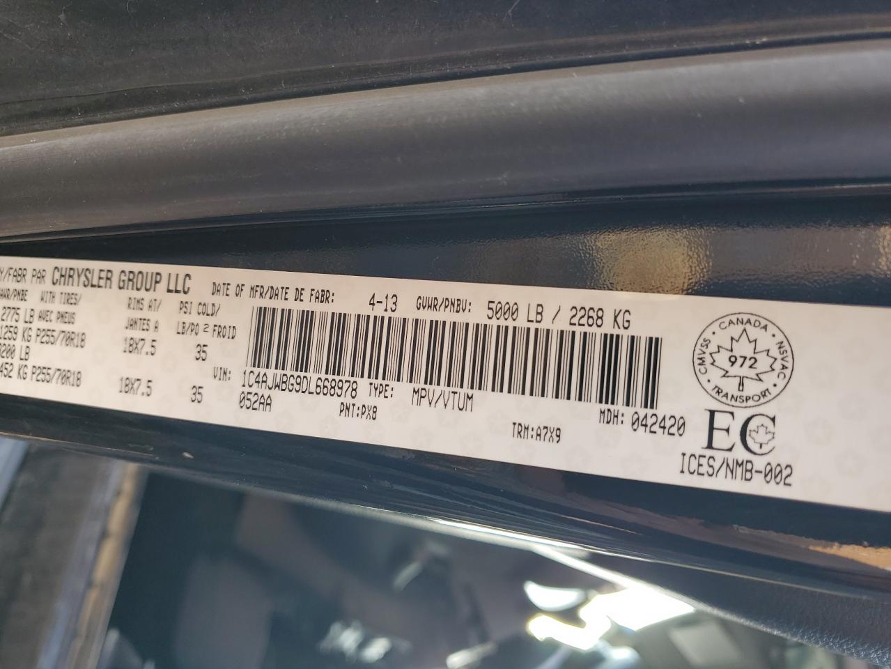 2013 Jeep Wrangler - Image 13