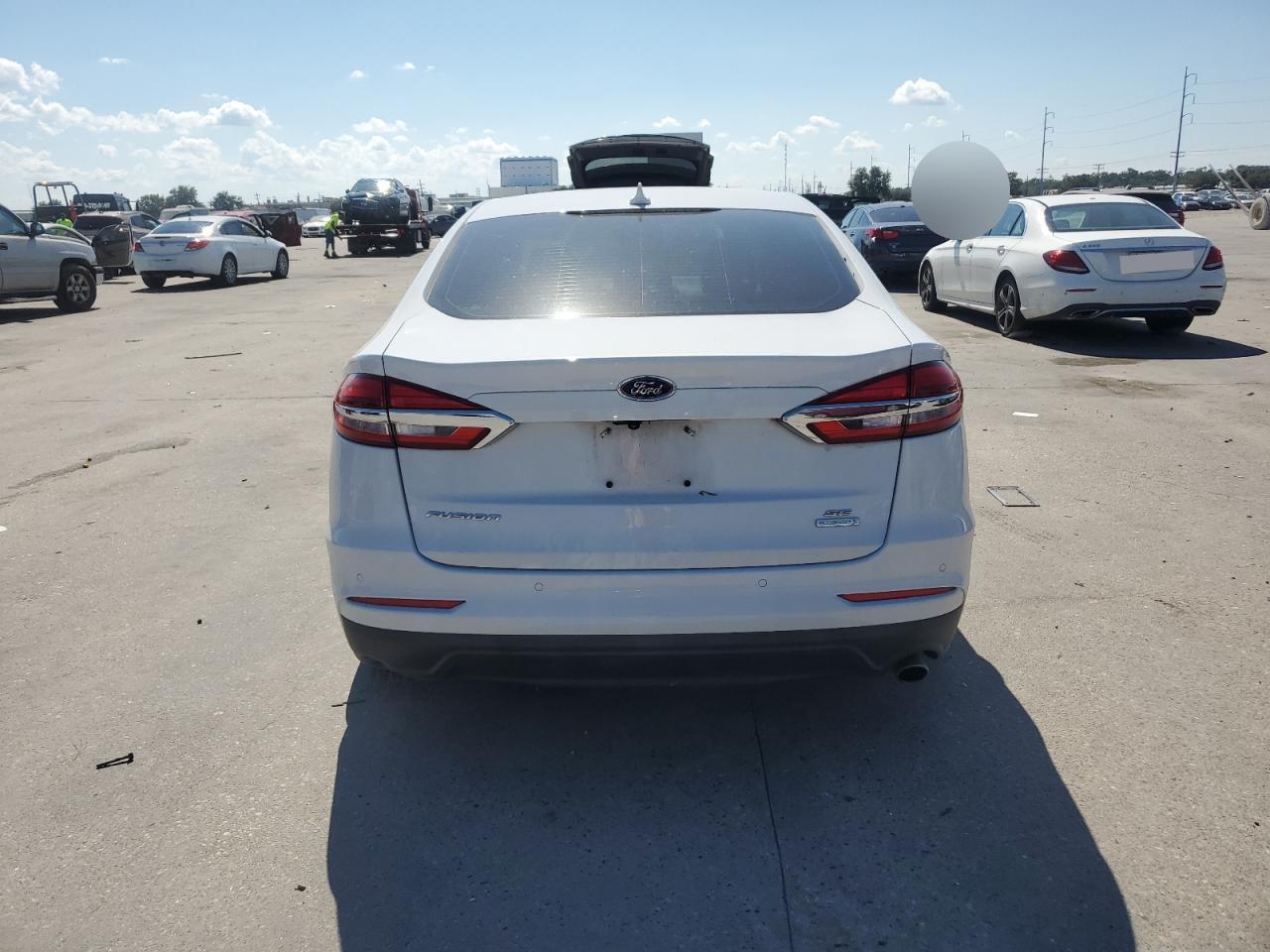 2019 Ford Fusion Se VIN: 3FA6P0HD2KR261958 Lot: 74044984